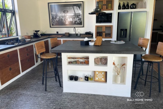 Image 5 from Villa Keluarga 4 Kamar untuk Disewa dengan Taman & Berjarak Dekat dengan Pantai Berawa