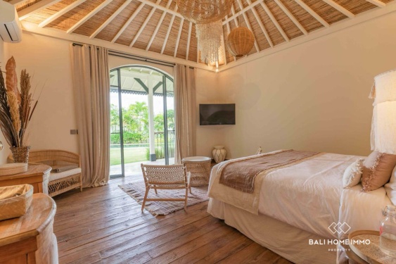 Image 8 from Villa Keluarga 4 Kamar untuk Disewa dengan Taman & Berjarak Dekat dengan Pantai Berawa