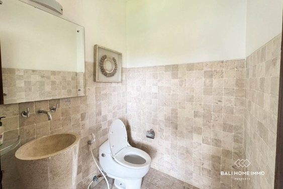 Image 15 from Villa Bergaya Keluarga dengan 5 Kamar Dijual di Umalas