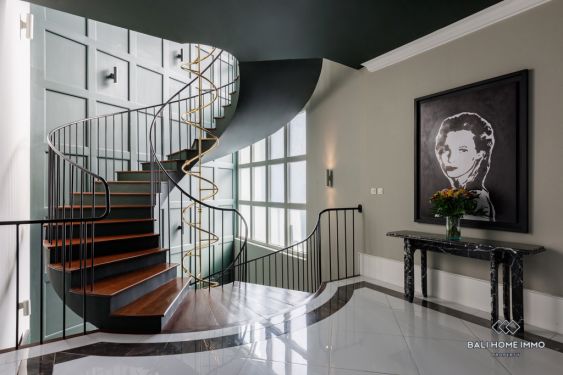 Image 15 from Georgian Style 4 Bedroom Estate with Ricefield View for sale and rent in Canggu