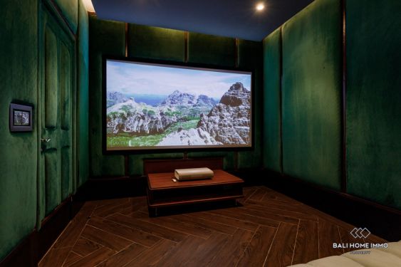 Image 12 from Georgian Style 4 Bedroom Estate with Ricefield View for sale and rent in Canggu