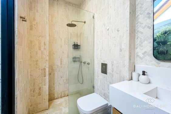 Image 11 from VILLA D'UNE CHAMBRE À VENDRE EN PLEINE PROPRIÉTÉ À BUKIT ULUWATU.