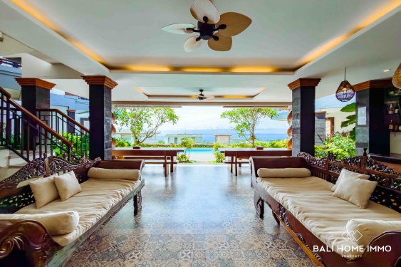 Image 5 from Villa de 15 chambres avec vue sur l'océan à vendre à Uluwatu