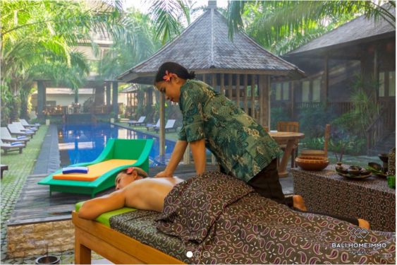 Image 10 from Hotel and Resort with 16 Bedrooms for Sale Freehold in Lombok