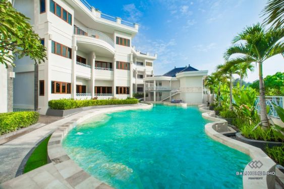 Image 1 from hôtel resort & villa 30 chambres à vendre leasehold à Bali Petitenget