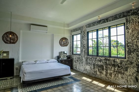 Image 3 from Industrial Style 3 Bedroom Villa for Sale Leasehold in Bali Umalas