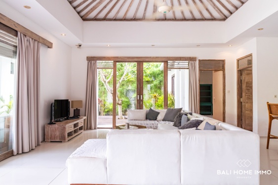 Image 5 from Villa de 4 chambres à coucher, un véritable bijou pour investisseurs, à vendre au cœur de Berawa