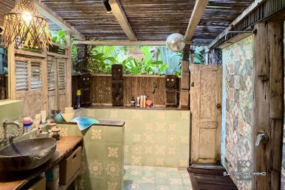 Image 14 from Joglo Style 6 Bedroom Villa for Rentals in Bali Pererenan - Tumbak Bayuh