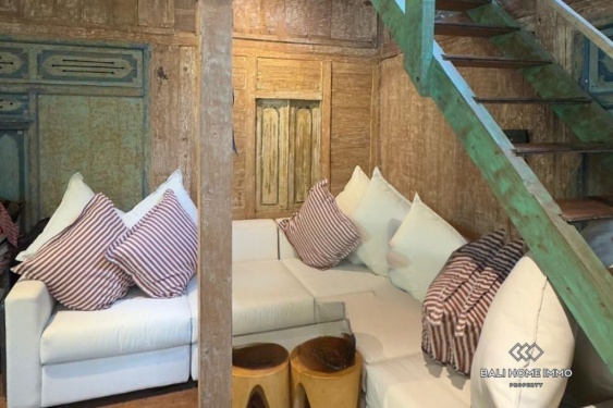 Image 4 from Joglo Style 6 Bedroom Villa for Rentals in Bali Pererenan - Tumbak Bayuh