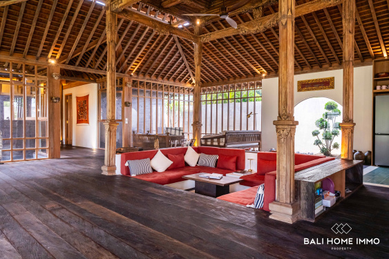 Image 3 from Villa Keluarga 3 Kamar bergaya Joglo dijual di Kaba Kaba