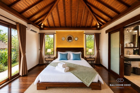 Image 11 from Villa 4 Kamar Tidur bergaya Joglo disewakan di Padonan Canggu Bali