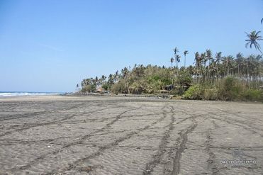 Image 3 from Land for Sale Freehold Near Balian Beach