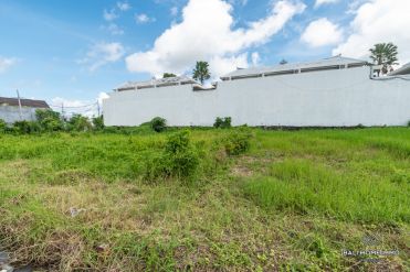Image 1 from LAND FOR SALE IN BERAWA