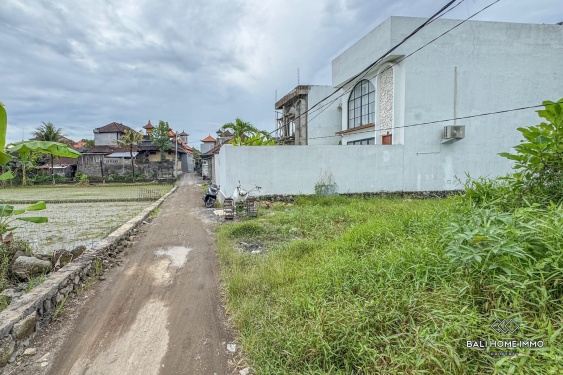 Image 4 from Land for sale leasehold in Bali Seseh residential side Cepaka