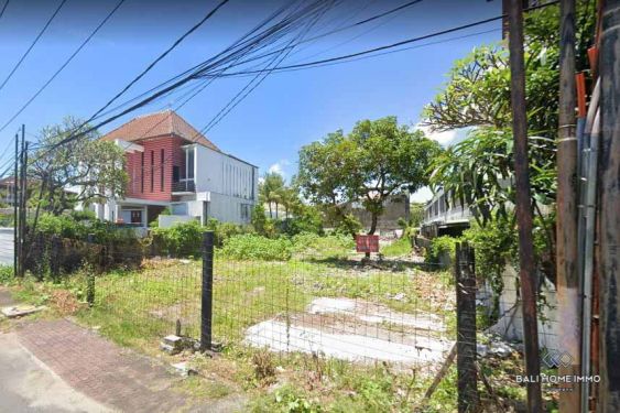 Image 4 from Terrain proche de la plage à vendre en pleine propriété à Bali Kuta