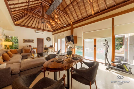 Image 7 from Charmante villa 1 chambre avec spa à vendre en bail emphytéotique à Seminyak, Bali