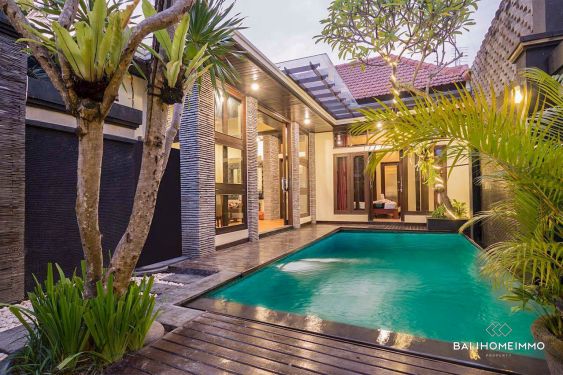 Image 1 from Villa 2 Kamar Tidur Dijual di Bali Kerobokan