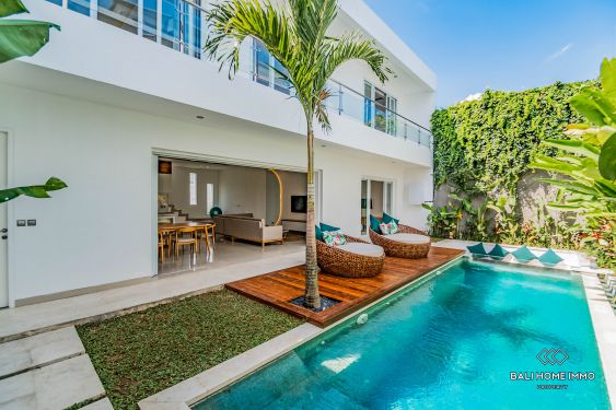 Image 2 from Luxueuse villa de 3 chambres à coucher à vendre en leasing à Bali Seminyak
