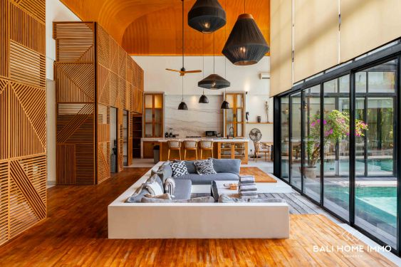 Image 7 from Villa 3 Kamar Mewah dengan ruang hiburan Dijual di Bali Pererenan