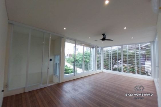 Image 8 from Dijual Villa Mewah 3 Kamar Berpemandangan Hutan dan Laut di Jimbaran Bali