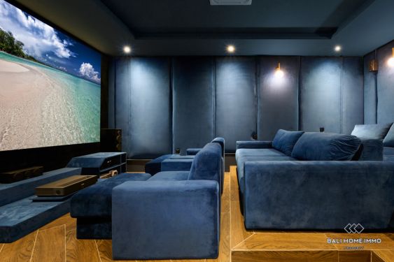 Image 20 from Townhouse Mewah 4 Kamar Tidur Bergaya Georgia untuk Disewakan Tahunan di Babakan Canggu Bali