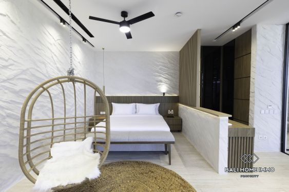 Image 11 from Luxueuse villa de 4 chambres avec vue sur l'océan à vendre et à louer au mois à Uluwatu