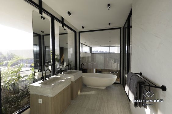 Image 19 from Luxueuse villa de 4 chambres avec vue sur l'océan à vendre et à louer au mois à Uluwatu