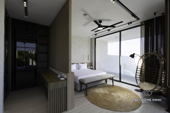 Image 10 from Luxueuse villa de 4 chambres avec vue sur l'océan à vendre et à louer au mois à Uluwatu