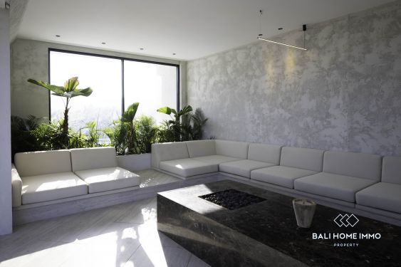 Image 4 from Luxueuse villa de 4 chambres avec vue sur l'océan à vendre et à louer au mois à Uluwatu