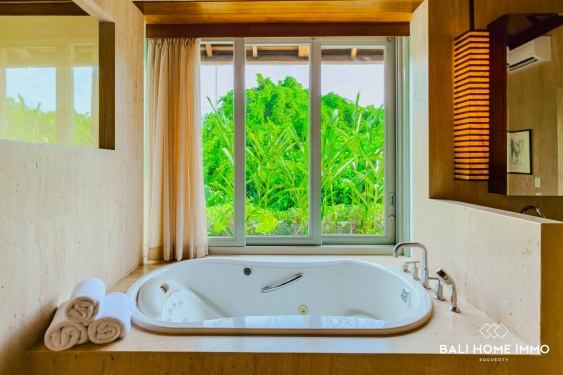 Image 20 from VILLA DE 4 CHAMBRES À FACE DE LA FALAISE AVEC VUE SUR L'OCÉAN À VENDRE À ULUWATU PADANG PADANG