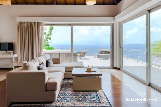 Image 7 from VILLA DE 4 CHAMBRES À FACE DE LA FALAISE AVEC VUE SUR L'OCÉAN À VENDRE À ULUWATU PADANG PADANG