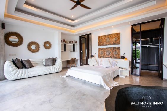 Image 14 from VILLA DE LUXE DE 4 CHAMBRES AVEC VUE SPECTACULAIRE À VENDRE EN PLEINE PROPRIÉTÉ À ULUWATU UNGASAN