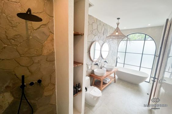 Image 14 from Villa Mewah 6 Kamar Disewakan di Bali Umalas