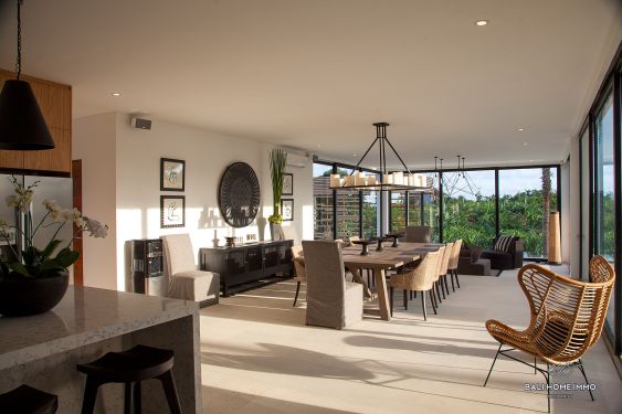 Image 5 from Luxurious 5 Bedroom villa for Rent in Bali Pererenan Tumbak Bayuh