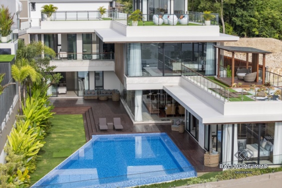 Image 2 from Luxurious 6 Bedroom Villa with Breathtaking Views for Sale in Ungasan