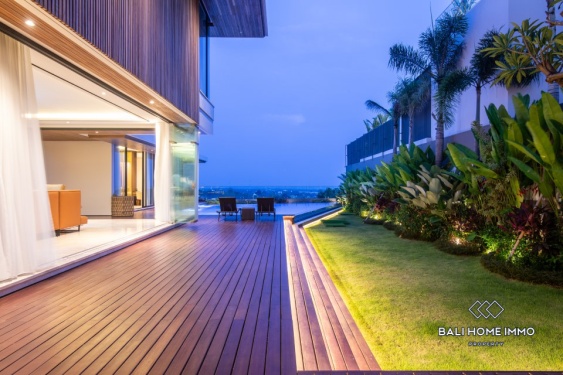 Image 20 from Luxueuse villa de 6 chambres avec vue imprenable à vendre et à louer à Ungasan