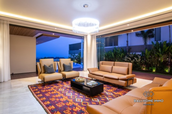 Image 7 from Luxueuse villa de 6 chambres avec vue imprenable à vendre et à louer à Ungasan