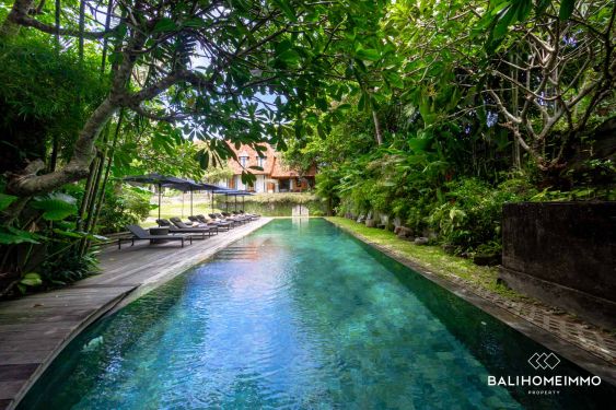 Image 2 from Luxueuse villa de 7 chambres à louer au mois à Bali Umalas