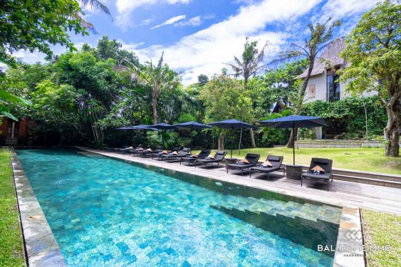 Image 1 from Luxueuse villa de 7 chambres à louer au mois à Bali Umalas