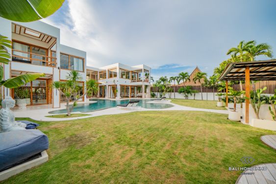 Image 3 from LUXURIOUS 6 BEDROOM VILLA FOR SALE LEASEHOLD IN CANGGU BERAWA