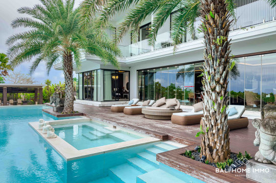 Image 4 from VILLA DE LUXE AVEC VUE SUR L'OCÉAN DE 6 CHAMBRES À LOCATION MENSUELLE À BALI UNGASAN