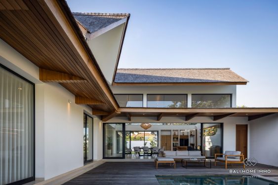 Image 10 from 2 Bedroom Villa with Spacious Garden for Rent in Umalas Bali