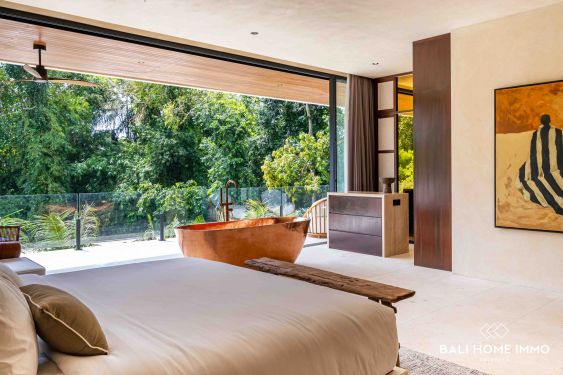 Image 14 from Villa de luxe de 3 + 1 chambres au bord de la rivière à vendre en location à Bali Tumbak Bayuh