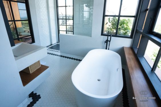 Image 17 from VILLA DE LUXE DE 3 CHAMBRES À LOUER À BALI PRÈS DE LA PLAGE DE BERAWA