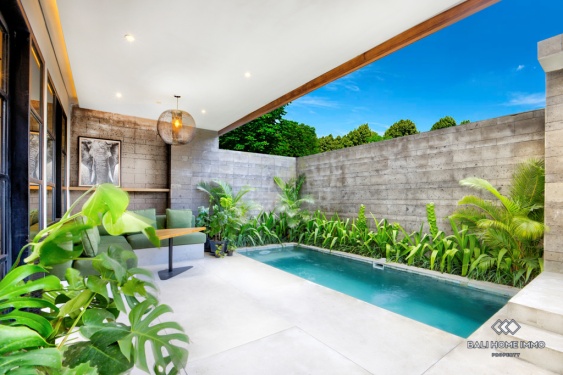 Luxury 3 Bedroom Beach Townhouse for sale near Berawa Beach