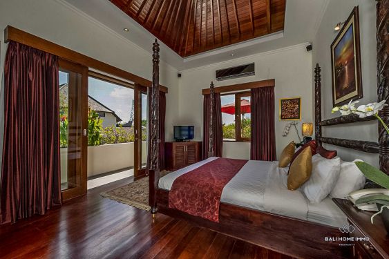 Image 13 from Villa Mewah 3 Kamar Dijual di Bali Seminyak