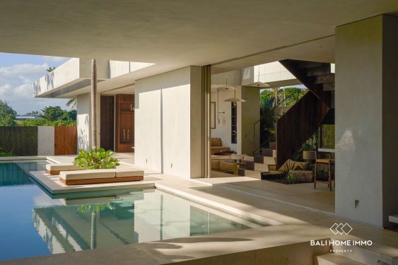 Image 1 from Villa de luxe de 3 chambres avec vue sur les rizières à vendre à Buduk Bali