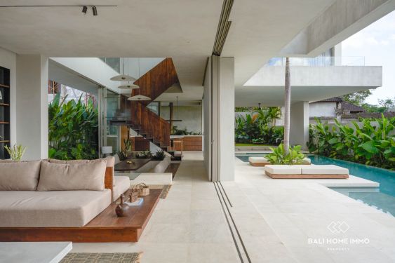 Image 3 from Villa de luxe de 3 chambres avec vue sur les rizières à vendre à Buduk Bali