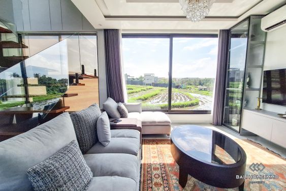 Image 5 from Villa familiale de 4 chambres avec vue sur l'océan à louer à distance de Lima Beach Bali