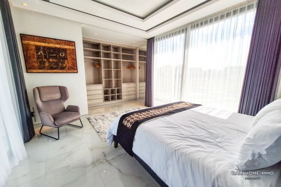 Image 17 from Villa familiale de 4 chambres avec vue sur l'océan à louer à distance de Lima Beach Bali